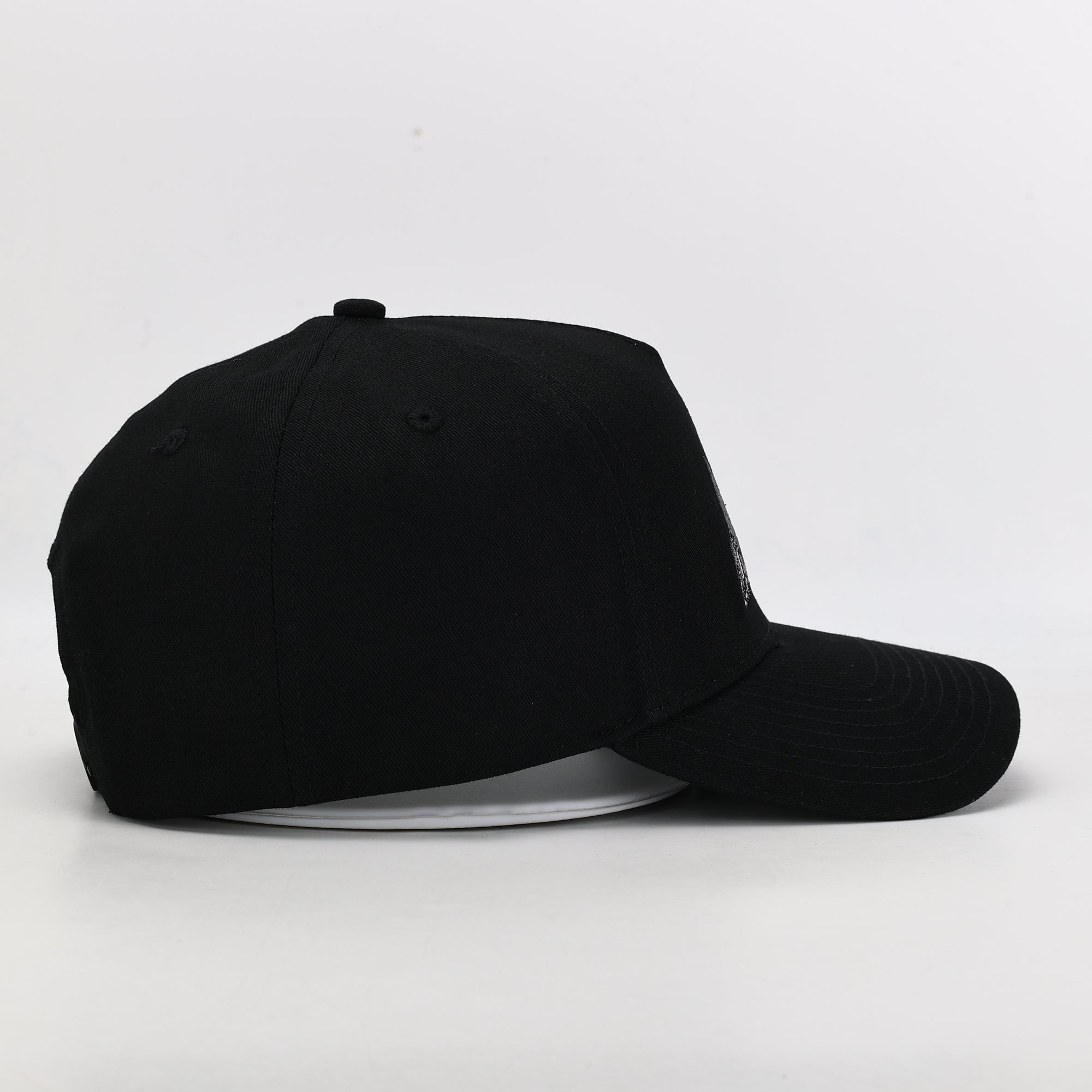 Black baseball cap 